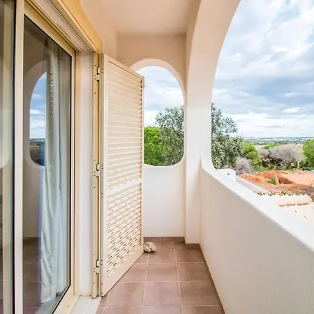 Stunning 3-Bed Villa In Albufeira Willa *
