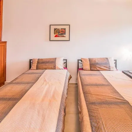 Willa Stunning 3-Bed Villa In Albufeira *