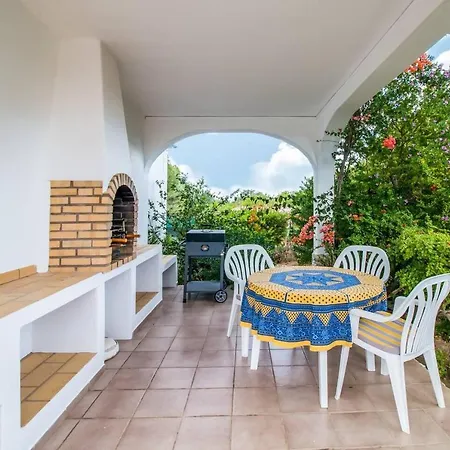 Stunning 3-Bed Villa In Albufeira * Albufeira