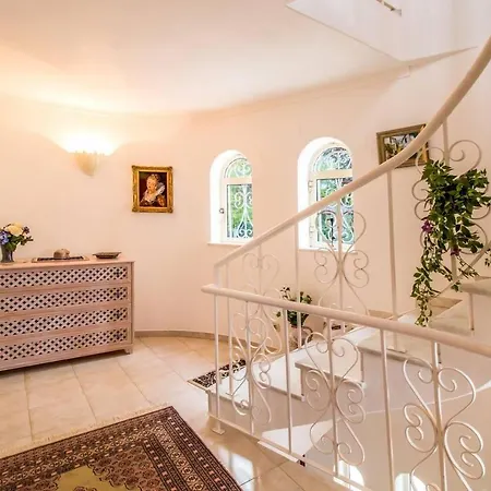 Willa Stunning 3-Bed Villa In Albufeira *